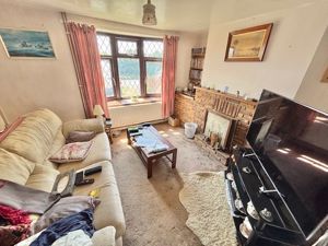 Lounge- click for photo gallery